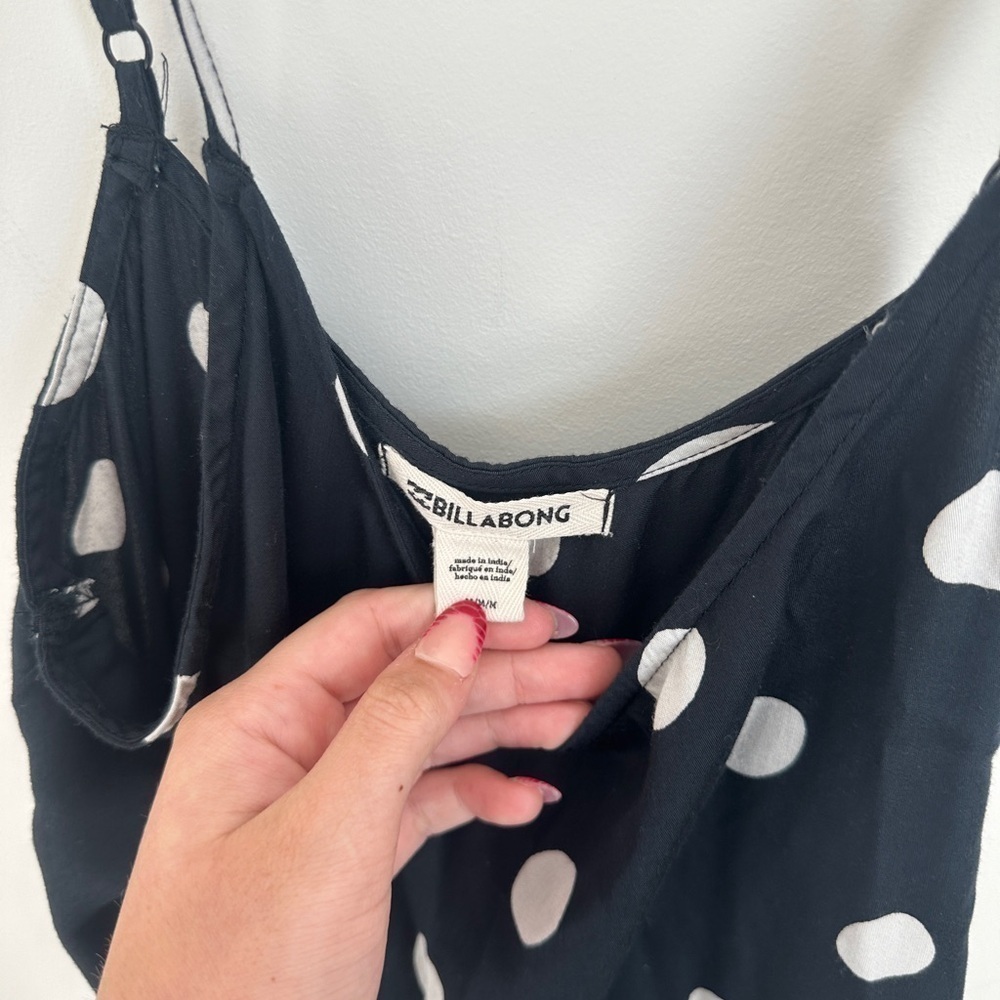 Billabong Jumper In Polka Dot Ruffle Leg Jumper Black/White Size M - Picture 6 of 8